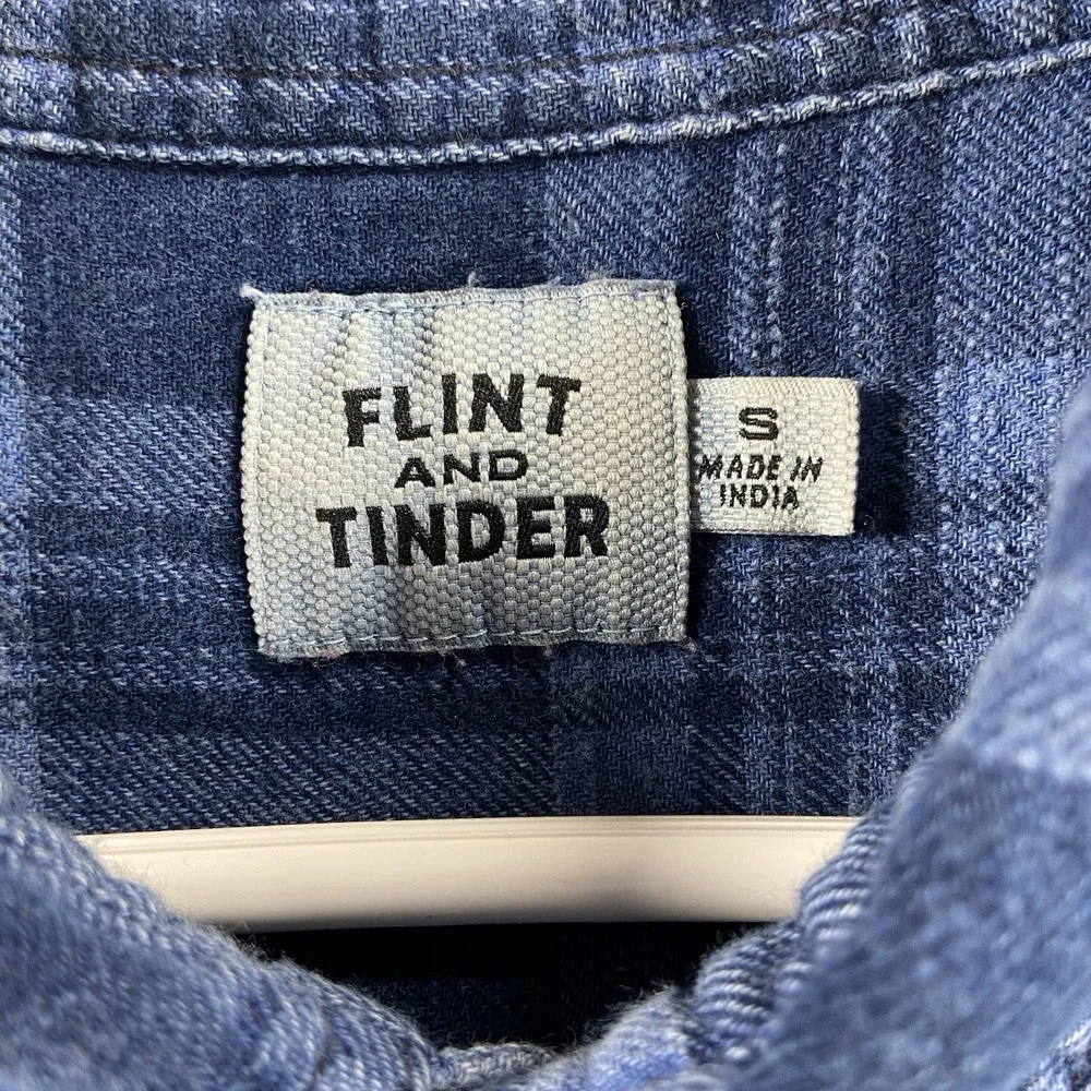 Flint and Tinder Shirt Mens Small Flannel Button Down Huckberry Plaid Cotton